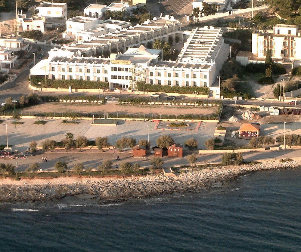 Cala Saracena Resort Torre Vado Exterior photo